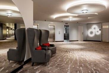 בית מלון כפרי Basel Marriott