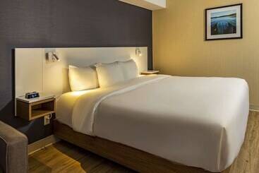 בית מלון כפרי Comfort Inn