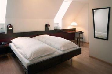 ホテル Continental