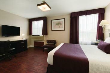 酒店 Days Inn By Wyndham Vancouver Metro