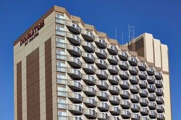 Doubletree By Hilton Hotel & Conference Centre Regina