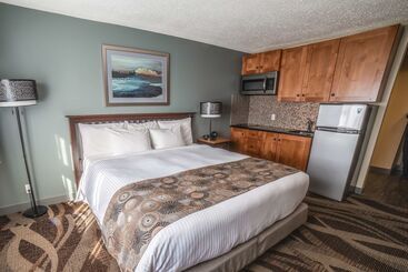 Prestige Hudson Bay Lodge & Conference Centre, Worldhotels Crafted Collection