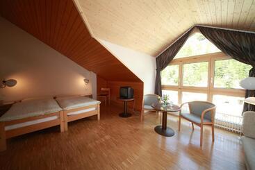 ホテル Albula & Julier