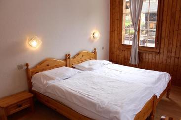 בית מלון כפרי Hôtel   Restaurant Le Trift