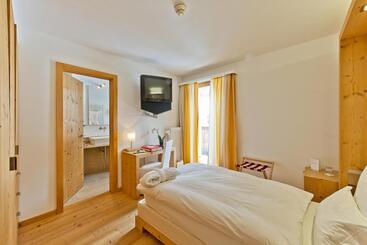 هتل Muller Mountain Lodge