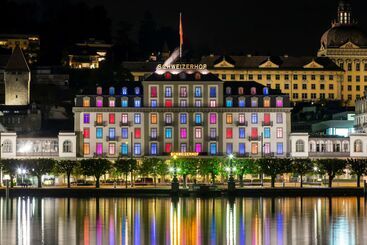 ホテル Schweizerhof Luzern