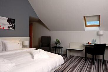 ホテル Vitznauerhof  Lifestyle Hideaway At Lake Lucerne
