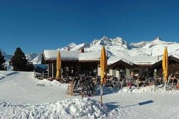 Riffelalp Resort 2222m   Ski In & Ski Out