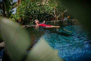 Amathus Beach Hotel Limassol