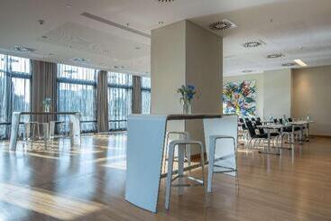 Radisson Blu Hotel, Hamburg