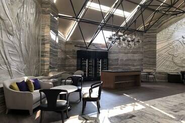 Radisson Collection Hotel, Yangtze Shanghai