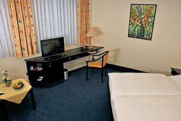 בית מלון כפרי Benelux