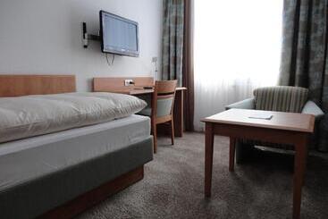 ペンション Flörke