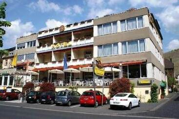 ホテル Nicolay Zur Post