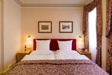 ホテル Schloss Reinhartshausen Kempinski Eltville Frankfurt 