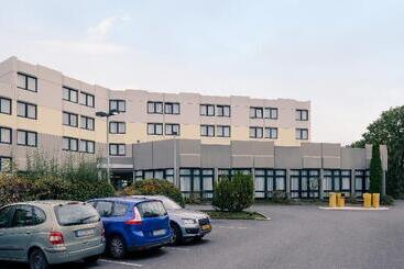 هتل Vienna House Easy by Wyndham Frankfurt Airport