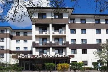هتل Am Moosfeld