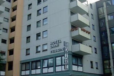 Business & Budget Hotel Tessin