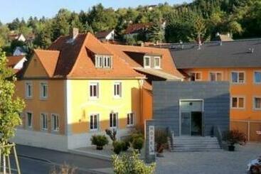فندق Frankenhof