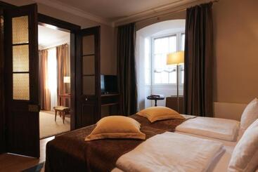 Отель Lindauer Hof