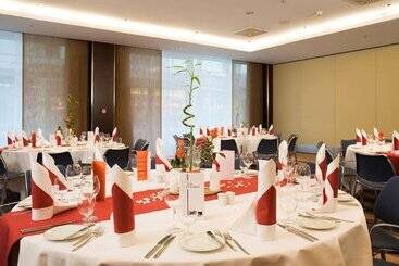 ホテル Occidental Dresden Newa