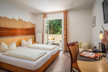 هتل Spitzberg Garni