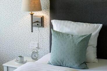 فندق Tambohus Kro & Bade