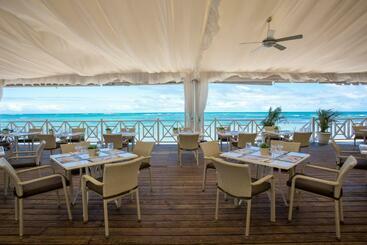استراحتگاه Bahia Principe Grand El Portillo - All Inclusive