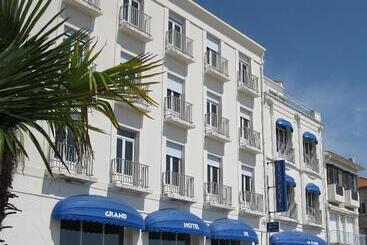 هتل Cerise Royan   Le Grand Hôtel De La Plage