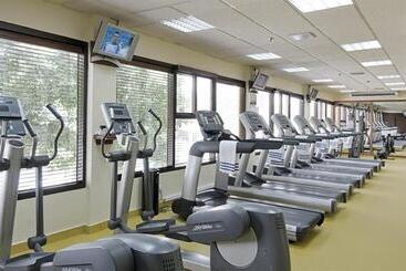 هتل Danat Al Ain Resort