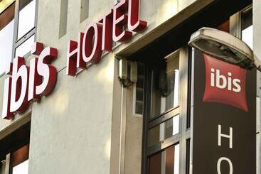 هتل Ibis Avignon Centre Pont De L'europe