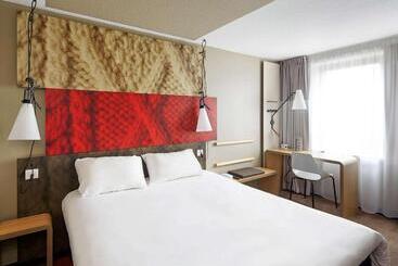 ホテル Ibis Marne La Vallee Champs Sur Marne