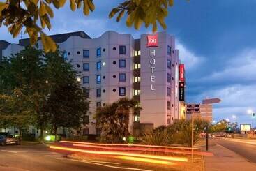 هتل Ibis Tours Centre Gare