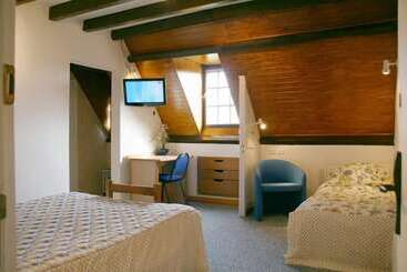 فندق Logis Auberge La Diege