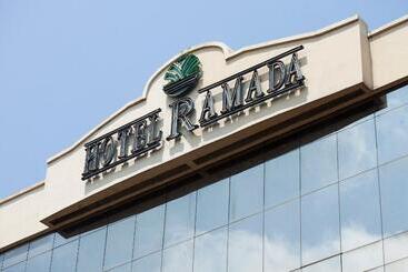 هتل Ramada