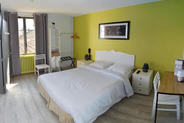 هتل De L Abbaye à Cluny