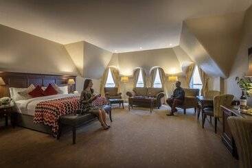 בית מלון כפרי Royal Marine