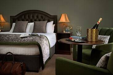 Oranmore Lodge Hotel Conference And Leisure Centre Galway