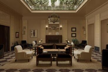 فندق Hôtel Balzac Paris & Spa Ikoï