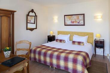 هتل Cit Hôtel Le Plantagenet