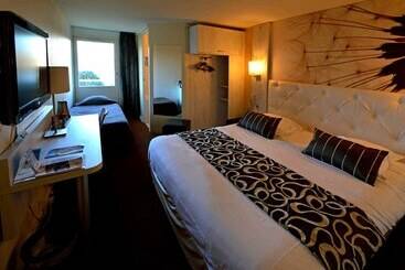 בית מלון כפרי Logis Hôtel Des Lacs Paris Sud