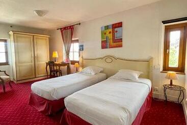 Отель Hôtel De France