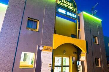 هتل Hôtel Kennedy Parc Des Expositions