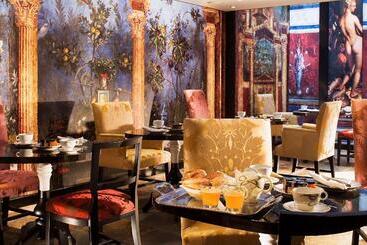 ホテル Le Bellechasse Saintgermain