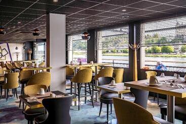 هتل Mercure Bords De Loire Saumur