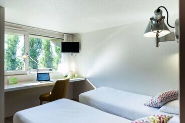 فندق Campanile Beaune