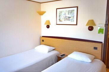 호텔 Campanile Nevers Nord  Varennesvauzelles