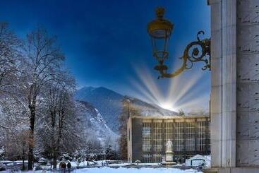 هتل Des 2 Nations