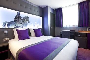 هتل Des Savoies Lyon Perrache