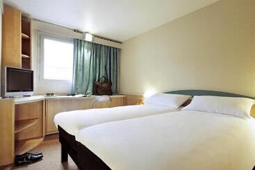 فندق Ibis Antibes Sophia Antipolis